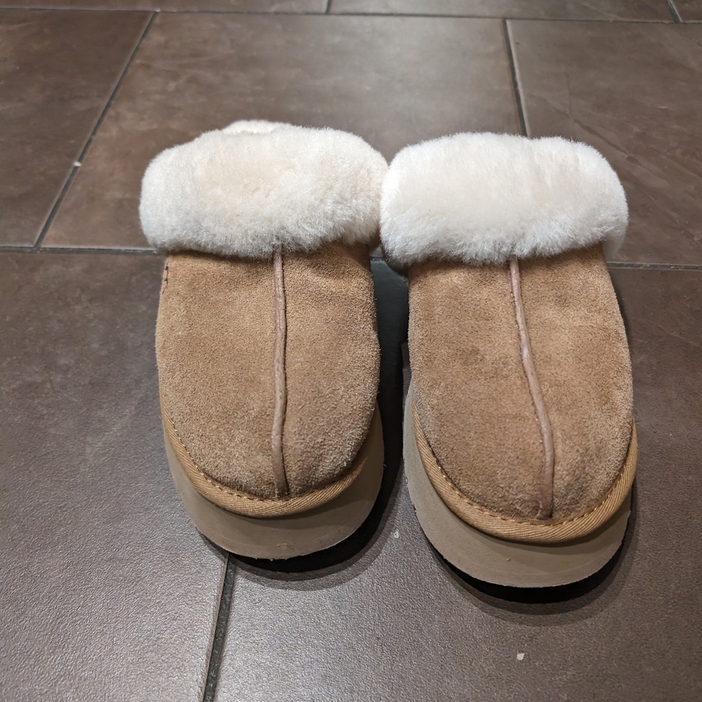 Ugg slippers